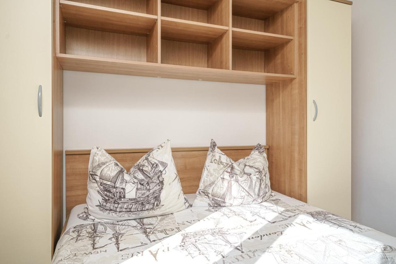 Apartmani Gabriella Vodice Exterior photo